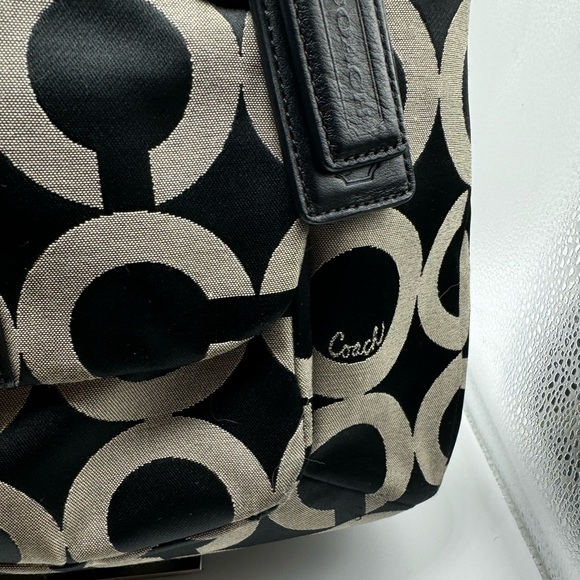 Coach Kristin Op Art Sateen Zip Top Tote. - Picture 12 of 15